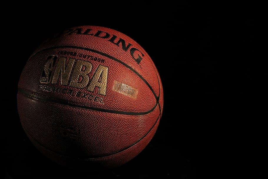 Balón de basket para exterior: Cómo saber si es el adecuado