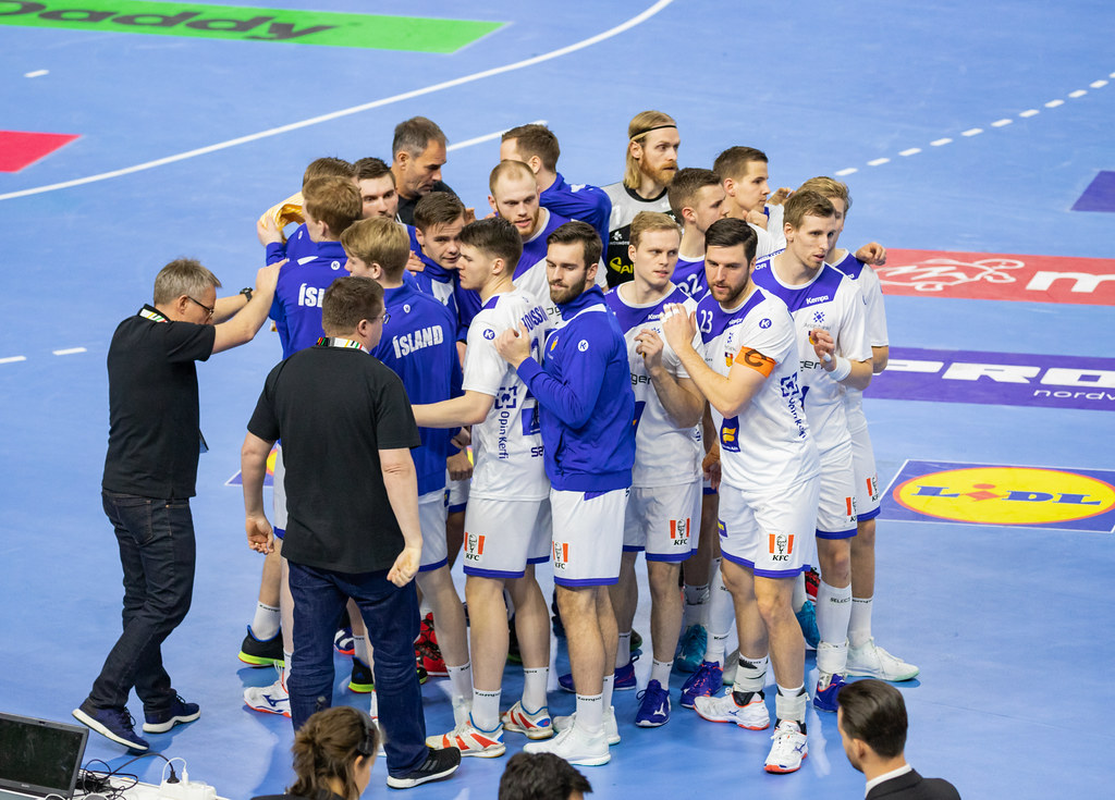 Descubre las Partes del Cuerpo Trabajadas en Balonmano: Todo lo que Necesitas Saber