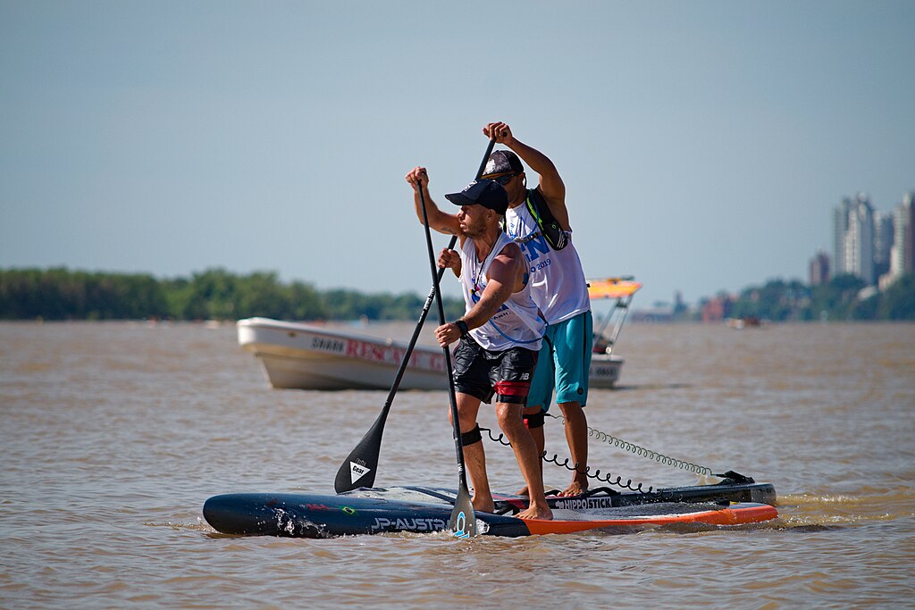 Pádel vs Tenis: ¿Cuál pelota rebota más? Análisis comparativo