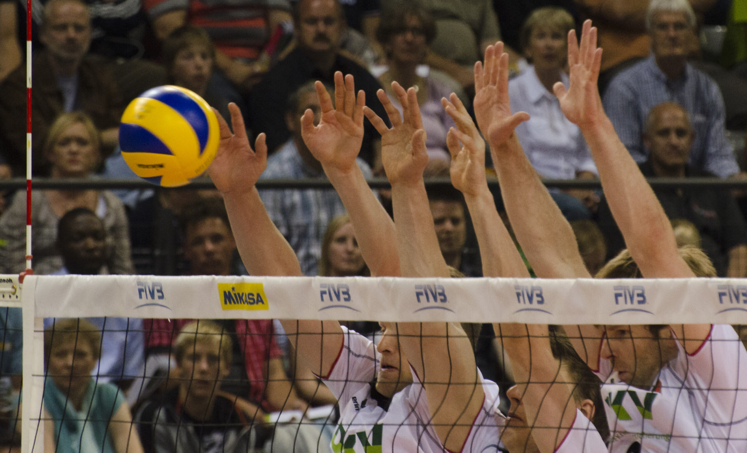 Descubre los tres tipos de voleibol que existen: Guía completa